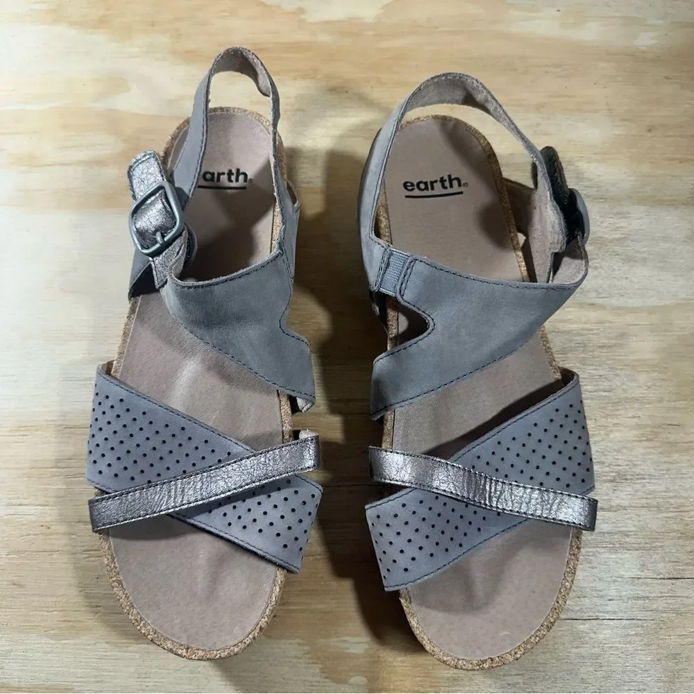 Earth Linden Laguna Gray Leather Sandals Women’s Size 9.5